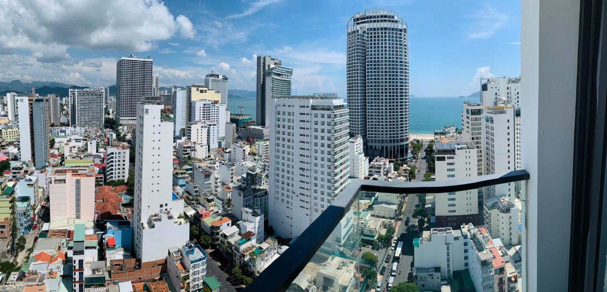 Virgo Hotel Nha Trang Luaran gambar Skyline of Nha Trang